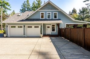 2377 Barbara Rd — listing photo 17 of 96
