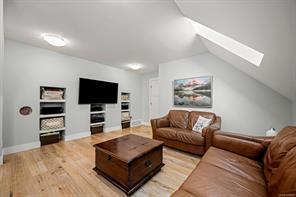 2377 Barbara Rd — listing photo 70 of 96
