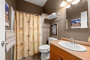 9-1370 Henry Rd — listing photo 36 of 45