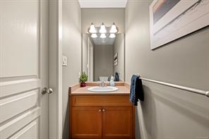 9-1370 Henry Rd — listing photo 43 of 45