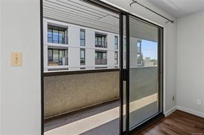 302-755 Hillside Ave — listing photo 16 of 22