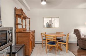 112-218 Bayview Ave — listing photo 18 of 30