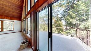 2893 Rowan Way — listing photo 28 of 39