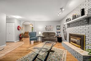 1965 Cougar Cres — listing photo 17 of 37