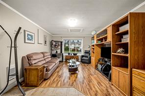 1965 Cougar Cres — listing photo 26 of 37