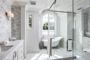 3085 Southdowne Rd — listing photo 41 of 58