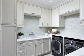3085 Southdowne Rd — listing photo 42 of 58