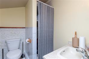 149 Cowichan Lake Rd — listing photo 15 of 23