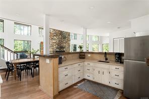 2446 Sommer Lane — listing photo 30 of 36