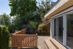 335 King George Terr — listing photo 36 of 41