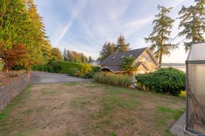 319 Chemainus Rd — listing photo 49 of 99