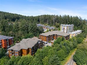 105-101 Nursery Hill Dr — listing photo 24 of 27