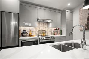 30-3025 Royston Rd — listing photo 16 of 53