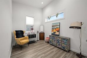 30-3025 Royston Rd — listing photo 27 of 53