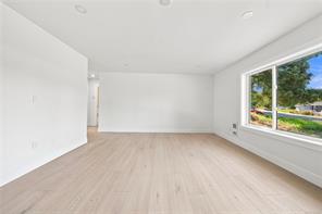 3538 Foxglove Rd — listing photo 28 of 53