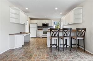 1268 Miller Rd — listing photo 14 of 74