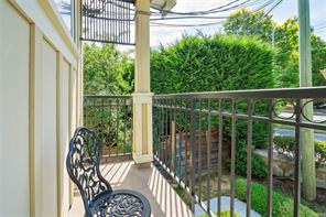 3-1376 Pandora Ave — listing photo 32 of 49
