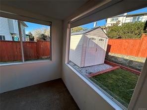4225 Quadra St — listing photo 19 of 22