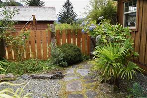 125 Maquinna Ave — listing photo 36 of 64