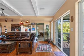 6089 Chippewa Rd — listing photo 22 of 41