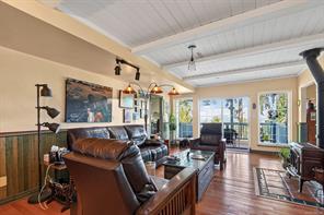 6089 Chippewa Rd — listing photo 24 of 41