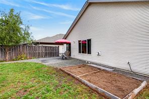 2729 Kendal Ave — listing photo 39 of 46
