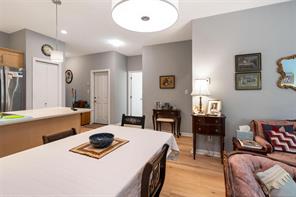 2410 Fern Way — listing photo 16 of 32