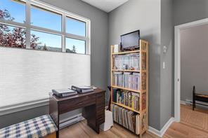 2410 Fern Way — listing photo 24 of 32