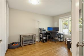 5419 Dunster Rd — listing photo 15 of 65