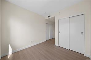 703-848 Yates St — listing photo 19 of 37