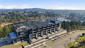 2337 Bear Mountain Pkwy, Langford