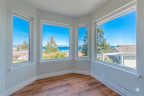 114 Nona Pl — listing photo 19 of 67