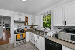 476 Ypres St — listing photo 14 of 38