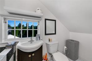 476 Ypres St — listing photo 25 of 38