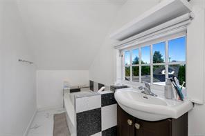 476 Ypres St — listing photo 26 of 38