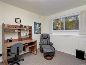9743 Ardmore Dr — listing photo 23 of 37
