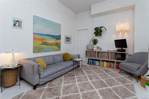 117 Medana St — listing photo 21 of 59