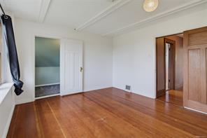 1569 PEMBROKE St — listing photo 31 of 54