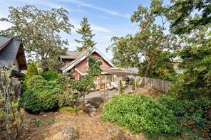 1569 PEMBROKE St — listing photo 41 of 54