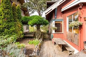 1569 PEMBROKE St — listing photo 52 of 54
