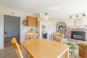 205 Scarborough Pl — listing photo 20 of 79