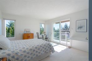 205 Scarborough Pl — listing photo 33 of 79