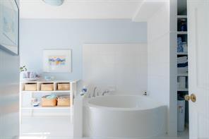 205 Scarborough Pl — listing photo 35 of 79