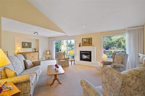 3-4701 Lochside Dr — listing photo 23 of 49