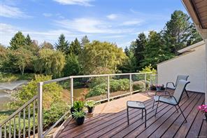 3-4701 Lochside Dr — listing photo 28 of 49