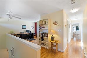 3-4701 Lochside Dr — listing photo 32 of 49