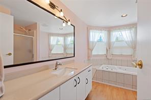 3-4701 Lochside Dr — listing photo 39 of 49