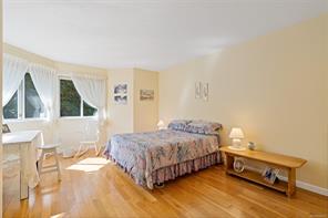 3-4701 Lochside Dr — listing photo 43 of 49