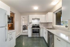 6756 Central Saanich Rd — listing photo 14 of 47