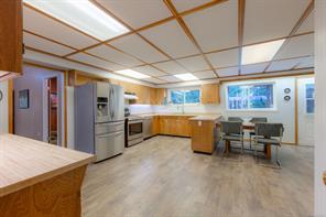 1115 Chapman Rd — listing photo 23 of 95